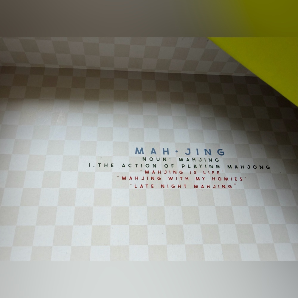 Mod Tiles Mahjong Set - Chartreuse Box - Picture 4 of 8